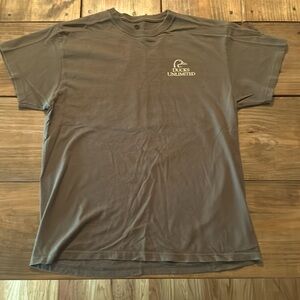 Ducks Unlimited Men’s t-shirt. Size Large